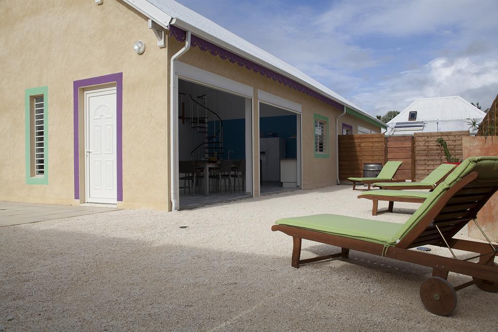 La Canne A Sucre Sainte-Anne  Rom bilde